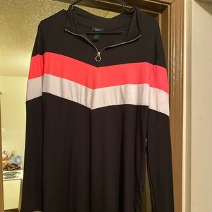 Form fitting hoodie